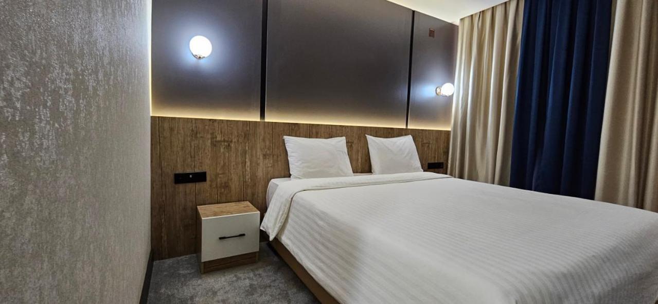 Avenue Park Hotel Yusufkhona Exterior photo