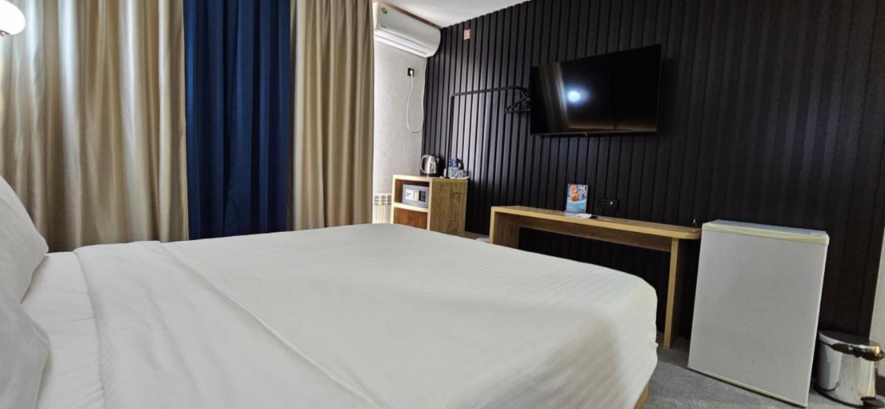 Avenue Park Hotel Yusufkhona Exterior photo